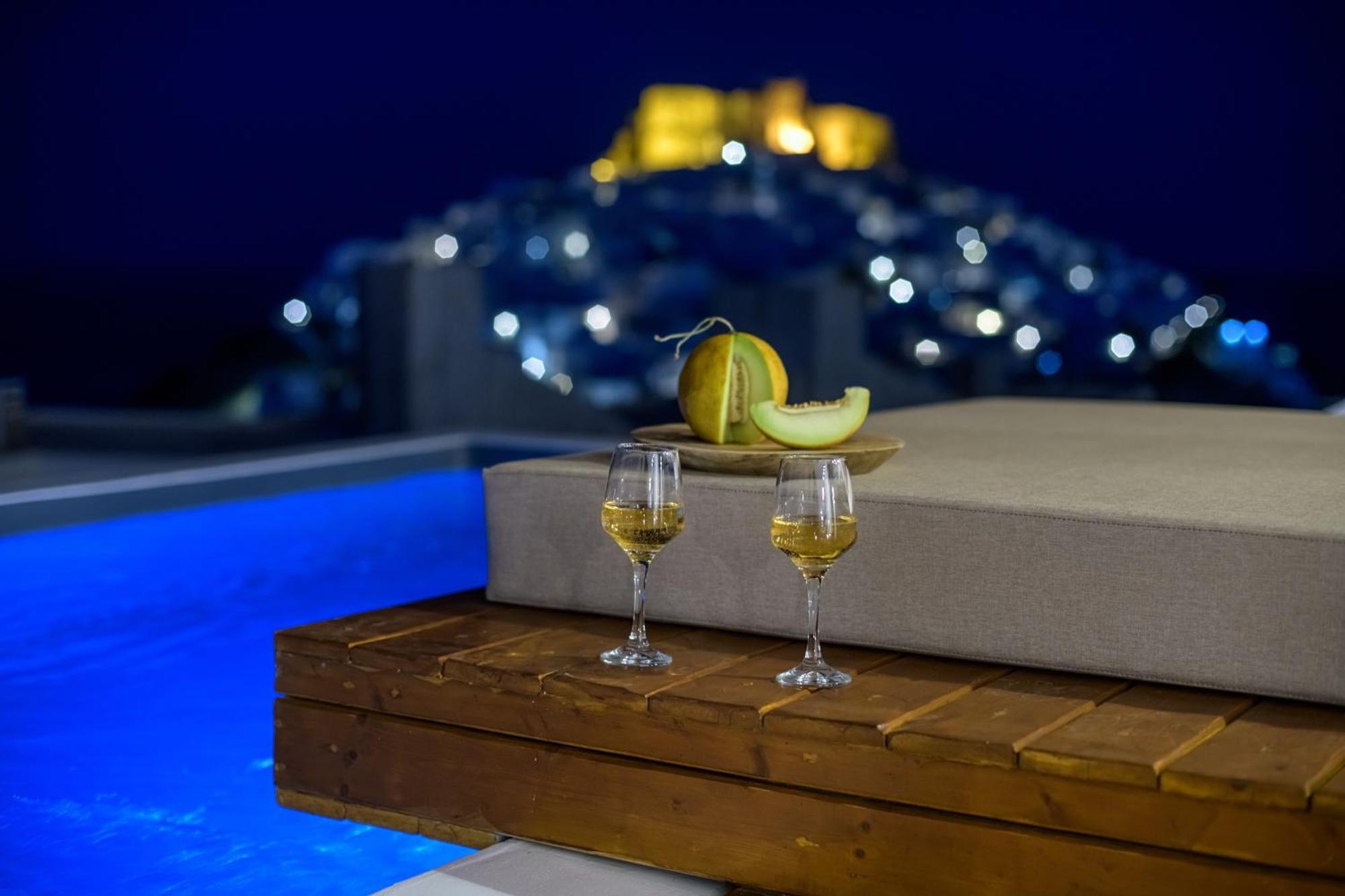 Oneiro Luxury Suites-Adults Only Astypálaia Екстериор снимка